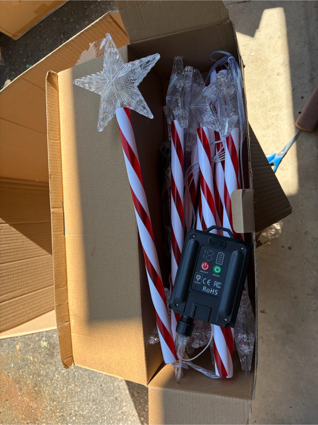 LED Candy Cane Pathway Lights - photo 2