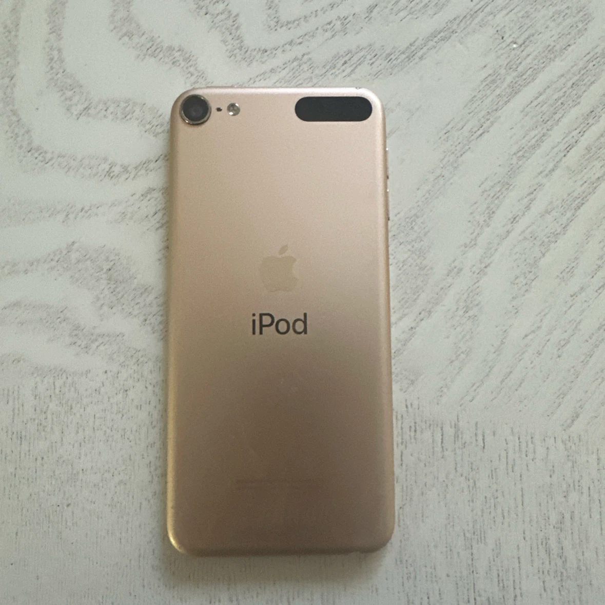 Apple iPod Touch Gold - photo 2