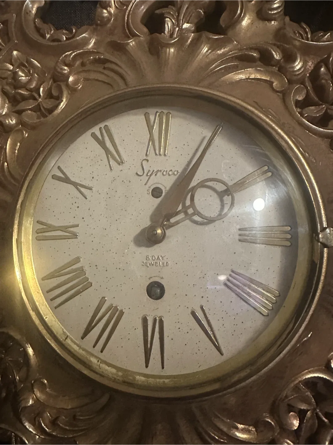 Vintage Syroco 8 Day Clock with Key - photo 4