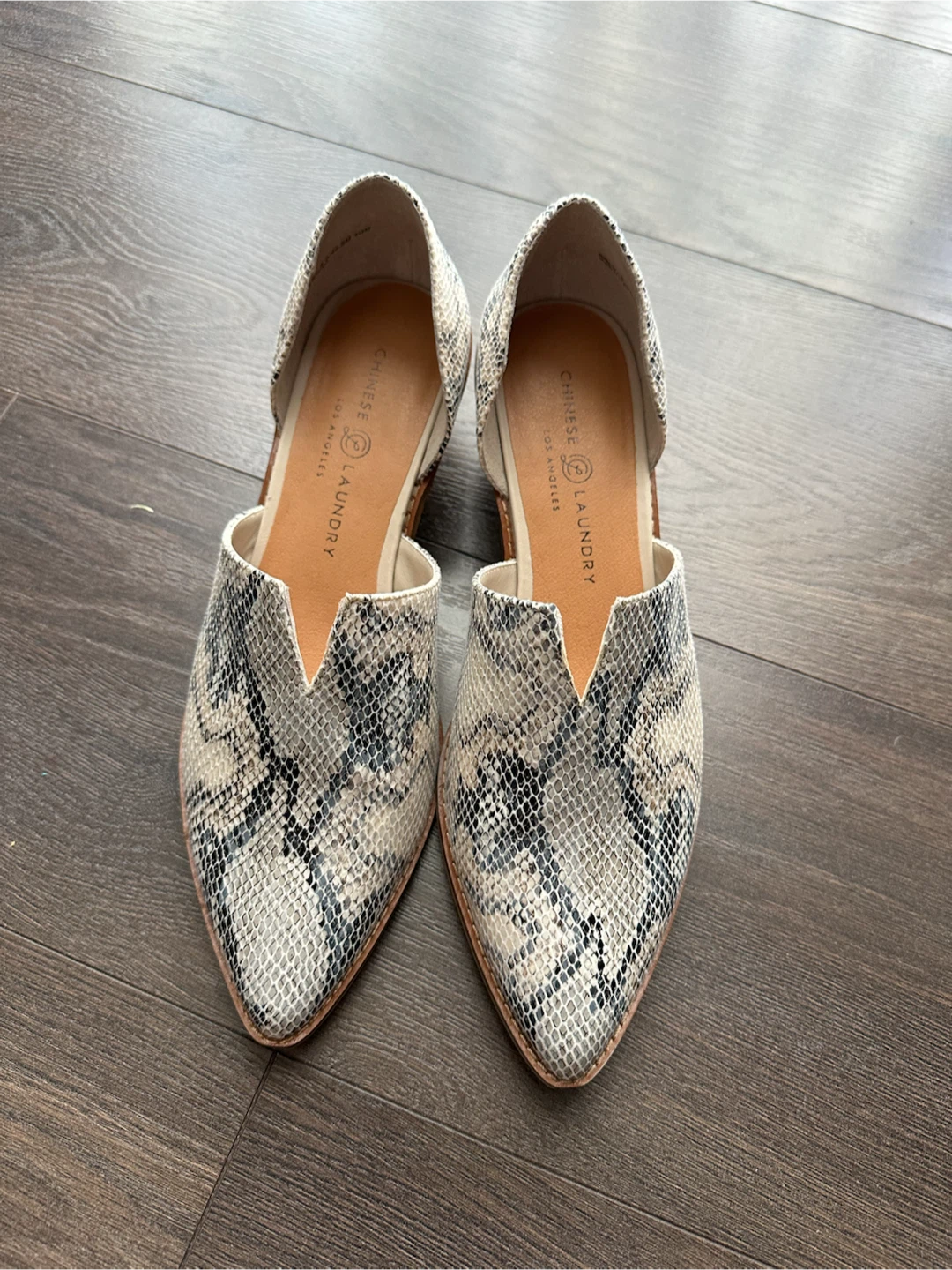 Chinese Laundry Snake Print Mules Size 9.5 - photo 2