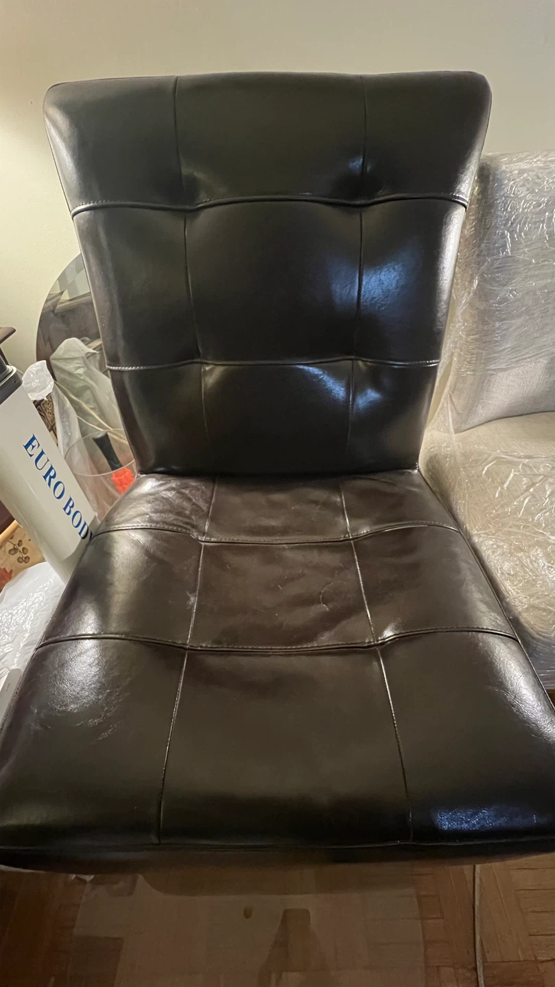 Dark Brown Faux Leather Tufted Chair - photo 2