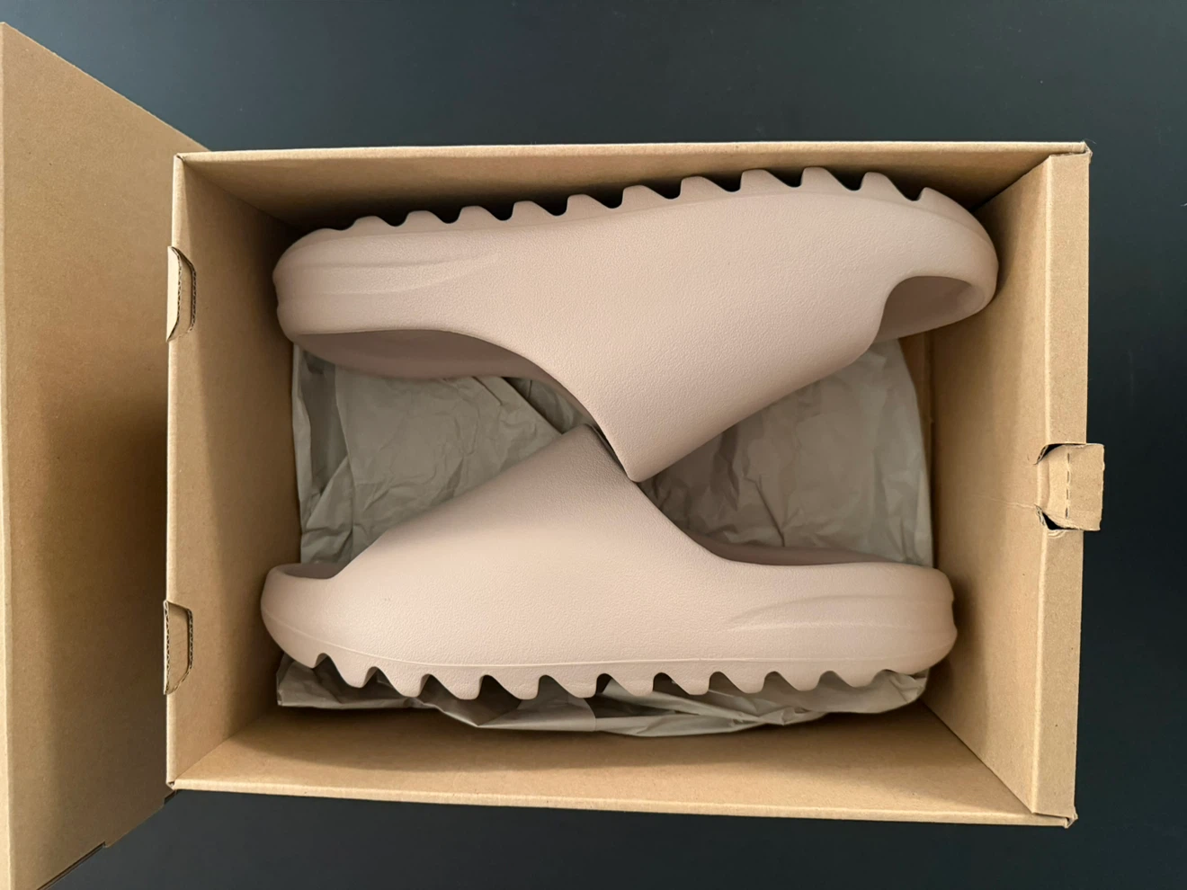 DEADSTOCK adidas Yeezy Slide "Pure" - photo 4