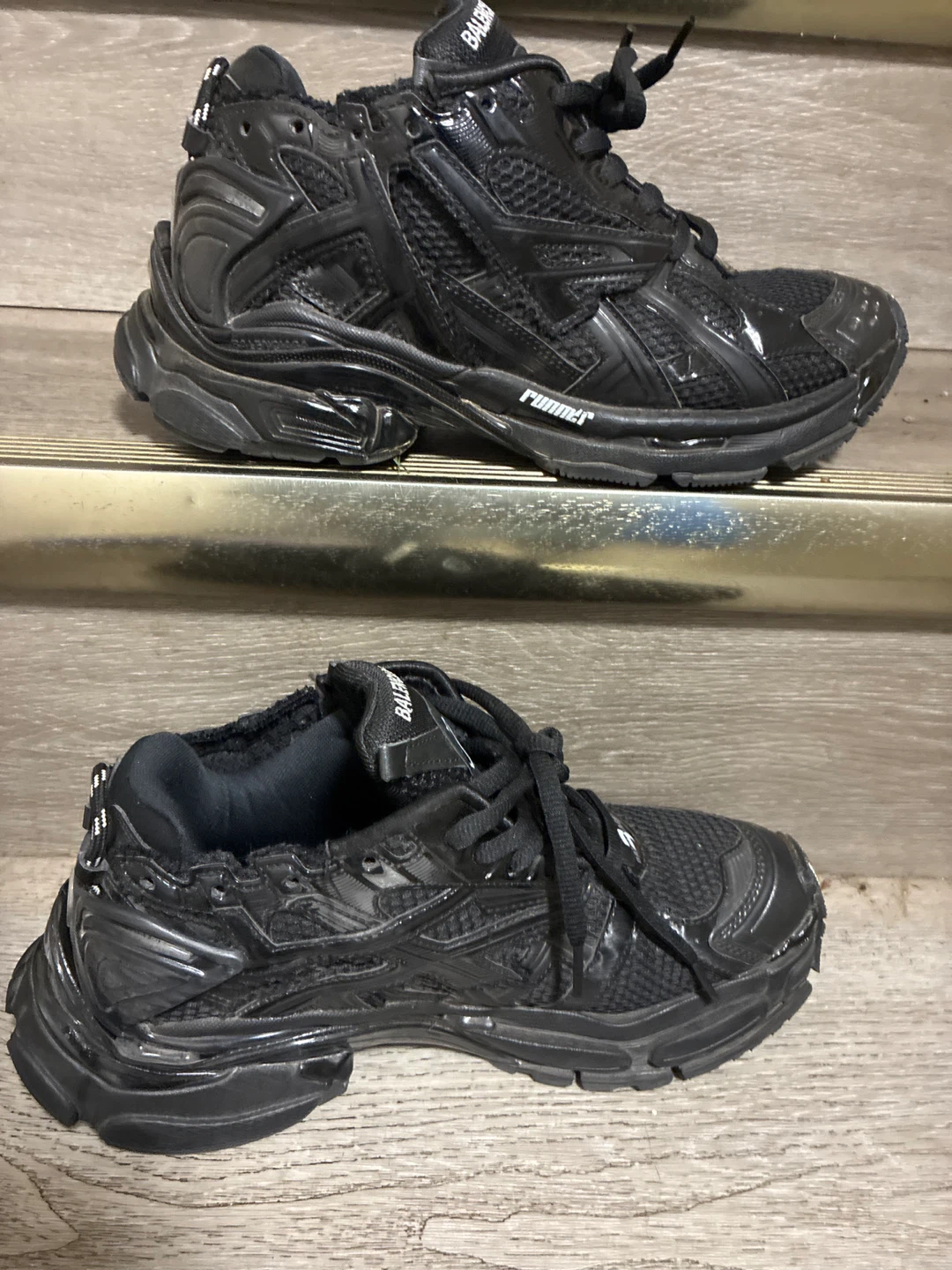 Balenciaga Runner Sneakers Black - photo 3