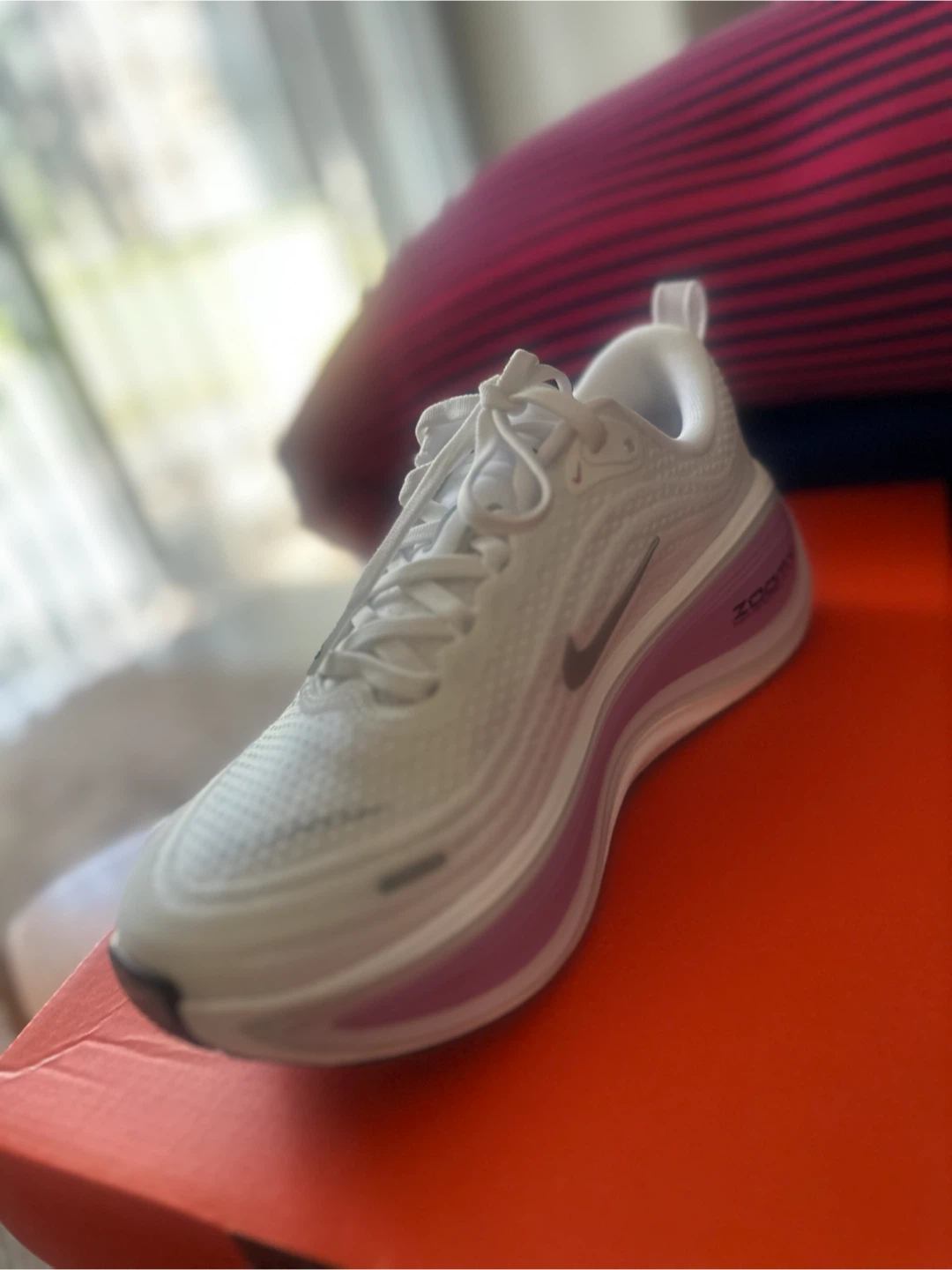 Nike Vomero Plus Women's Sneakers - photo 2