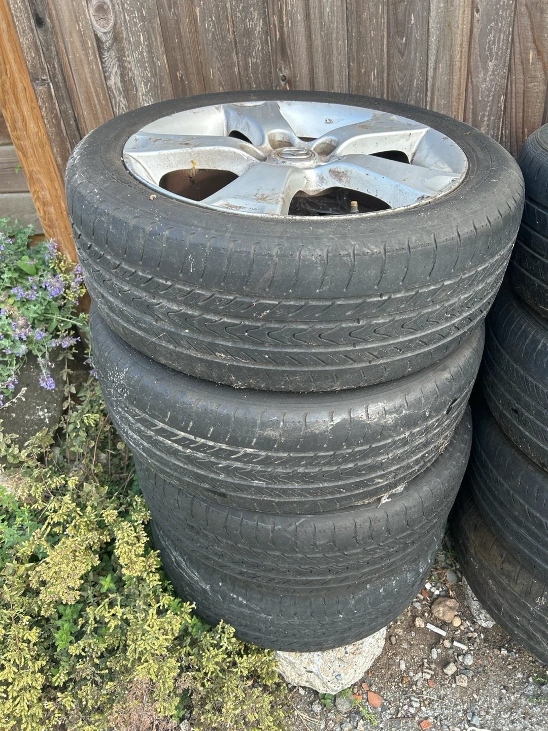 Set of 4 Mazda alloy wheels with tires - photo 2