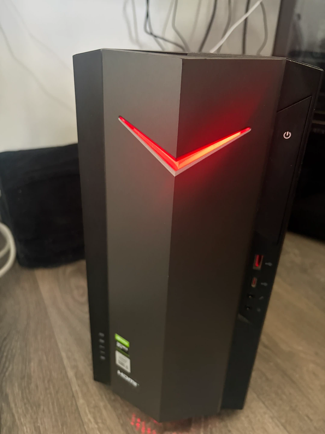 Gaming Desktop PC (i5-10400F/1660 SUPER/12GB RAM/512GB SSD)