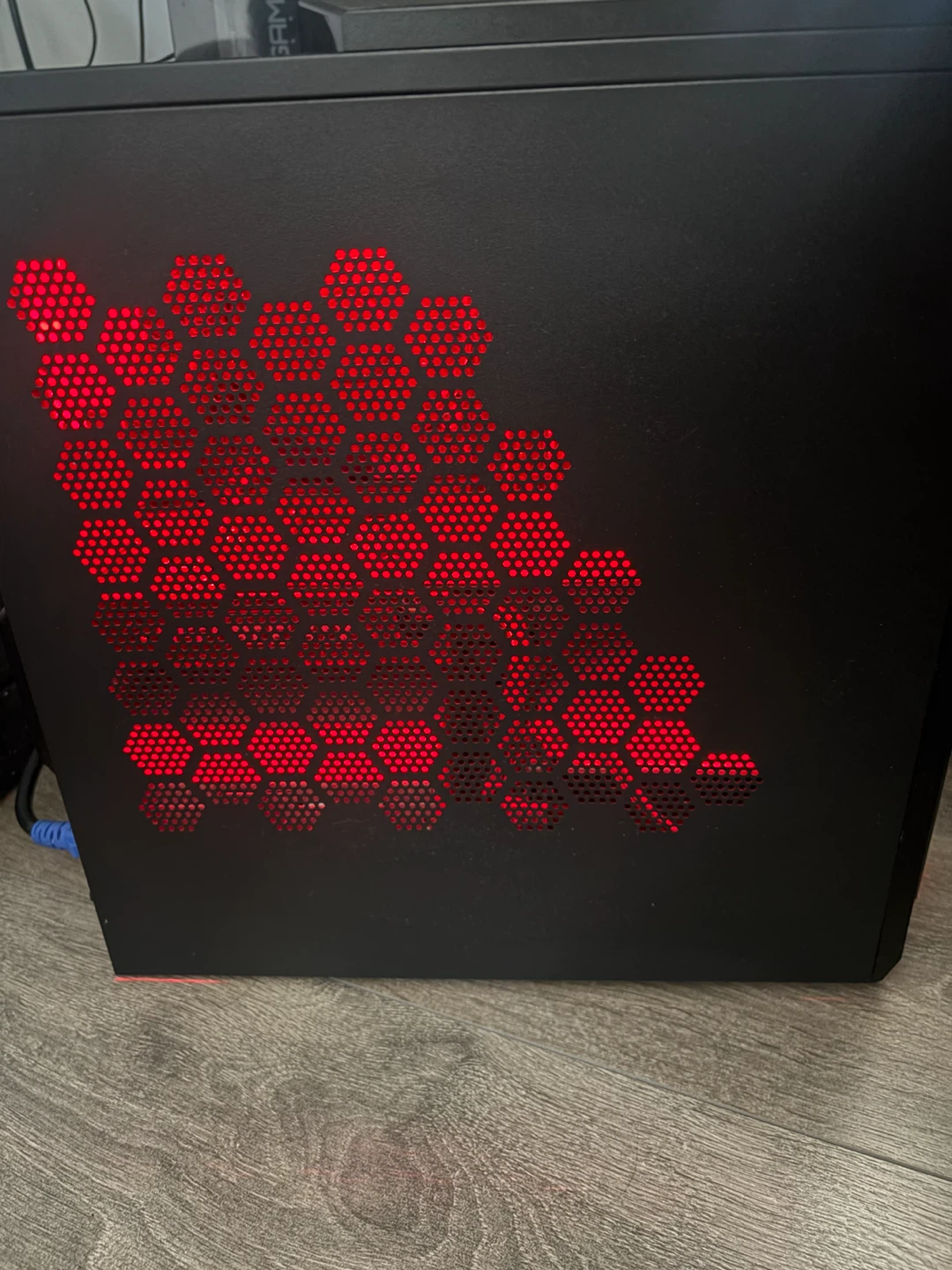 Gaming Desktop PC (i5-10400F/1660 SUPER/12GB RAM/512GB SSD) - photo 2