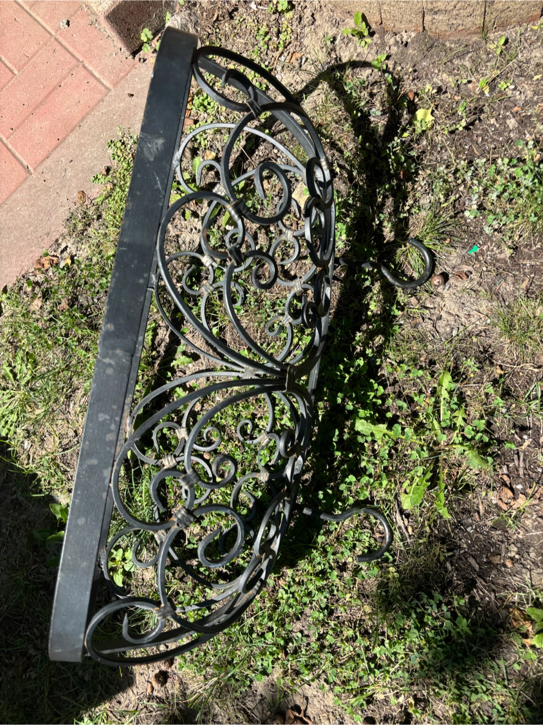 Black Iron/Metal Wall Basket Planter