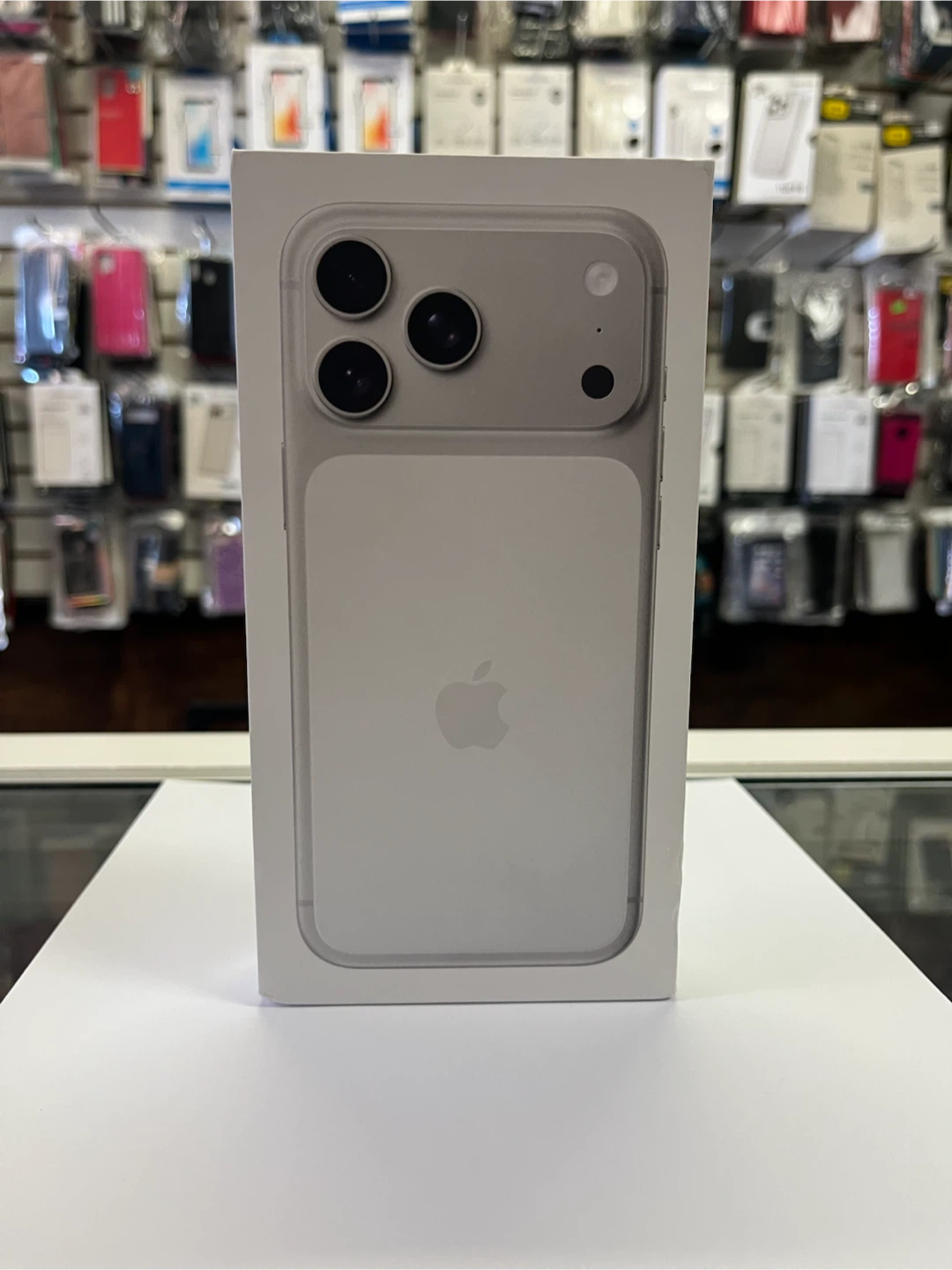 Apple iPhone 17 Pro Max Silver 256GB - photo 2