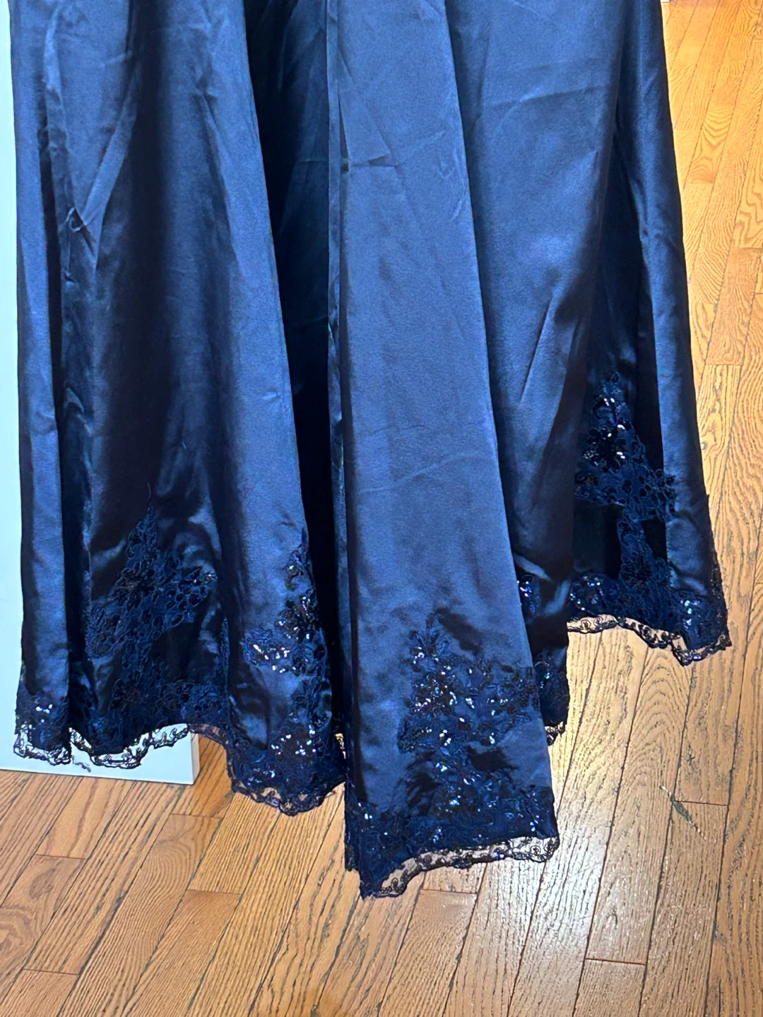 Navy Blue Sequined Evening Gown - photo 4