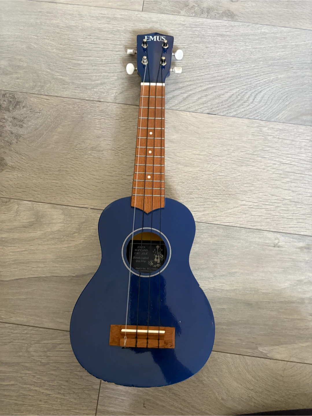 Emus Soprano Ukulele Blue
