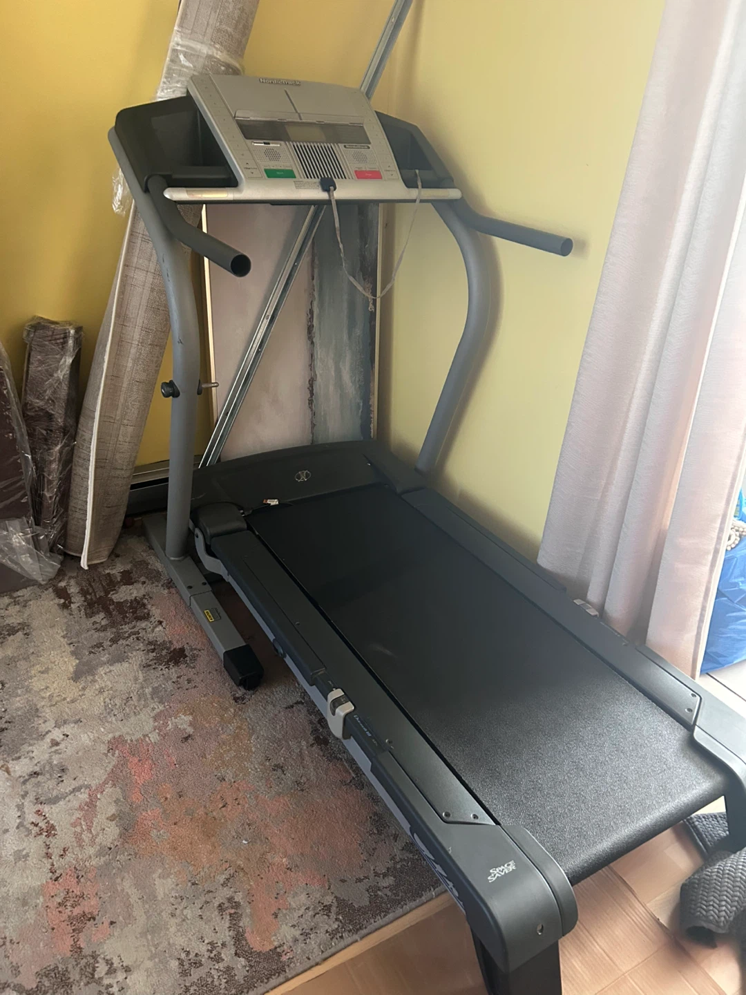 NordicTrack SpaceSaver Treadmill - photo 3