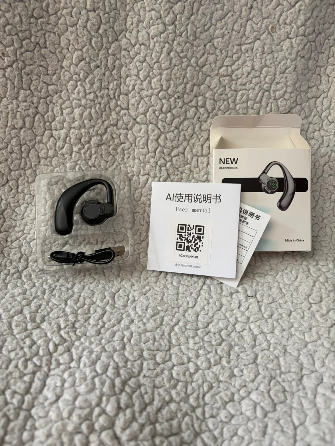 New Ear Hook Bluetooth Headphones - photo 3