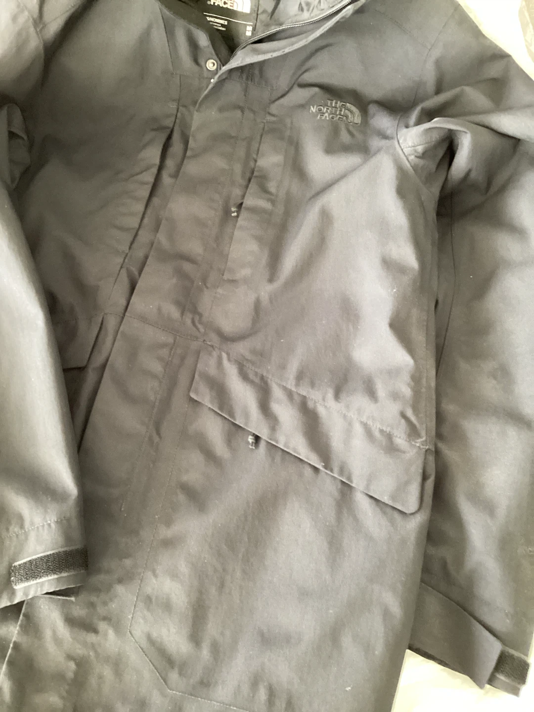 NORTH FACE Men’s Jacket (M) - photo 3
