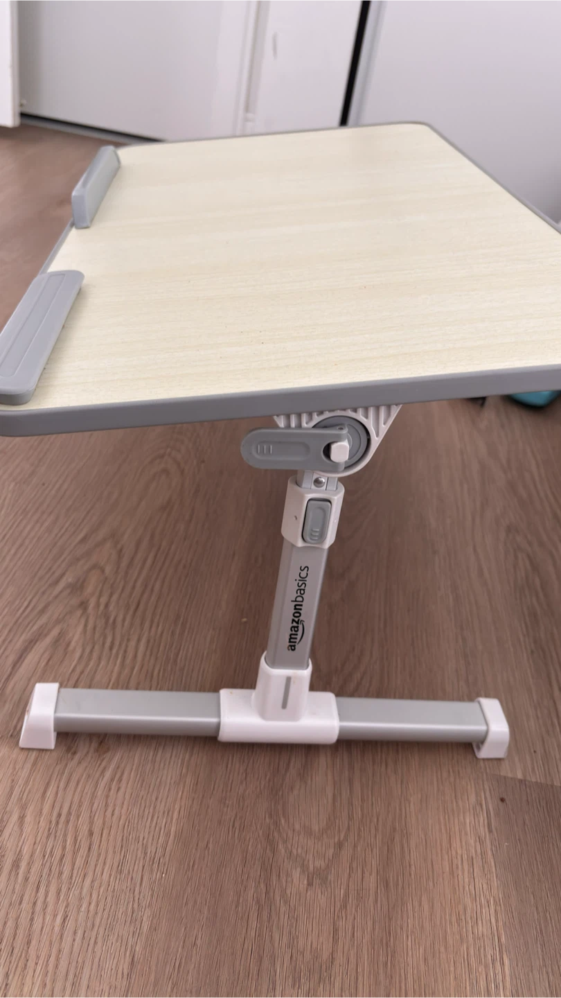 AmazonBasics Adjustable Laptop Bed Tray - photo 3