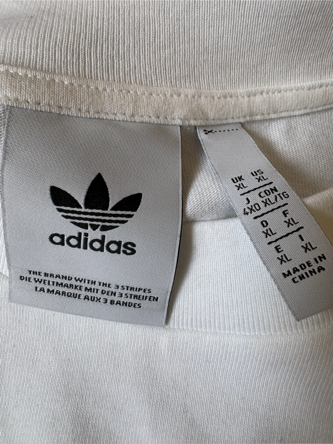 Adidas Originals Holographic T-Shirt White XL - photo 5