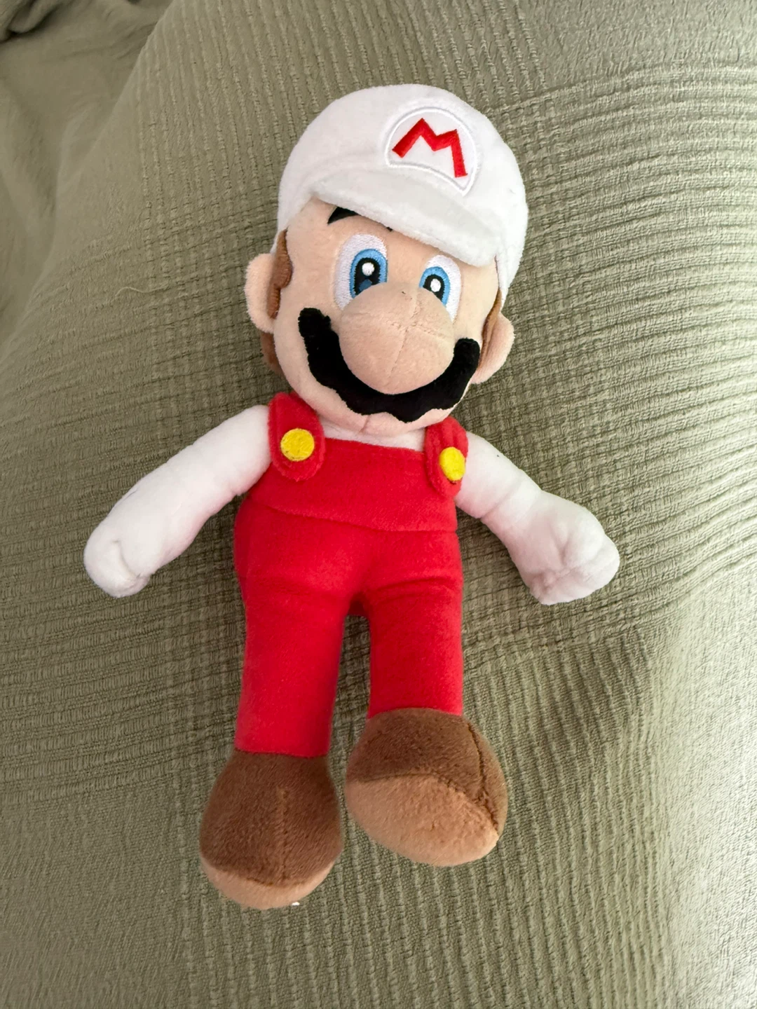 Mario, kitty and frog plushies, need them all sold :) - photo 4