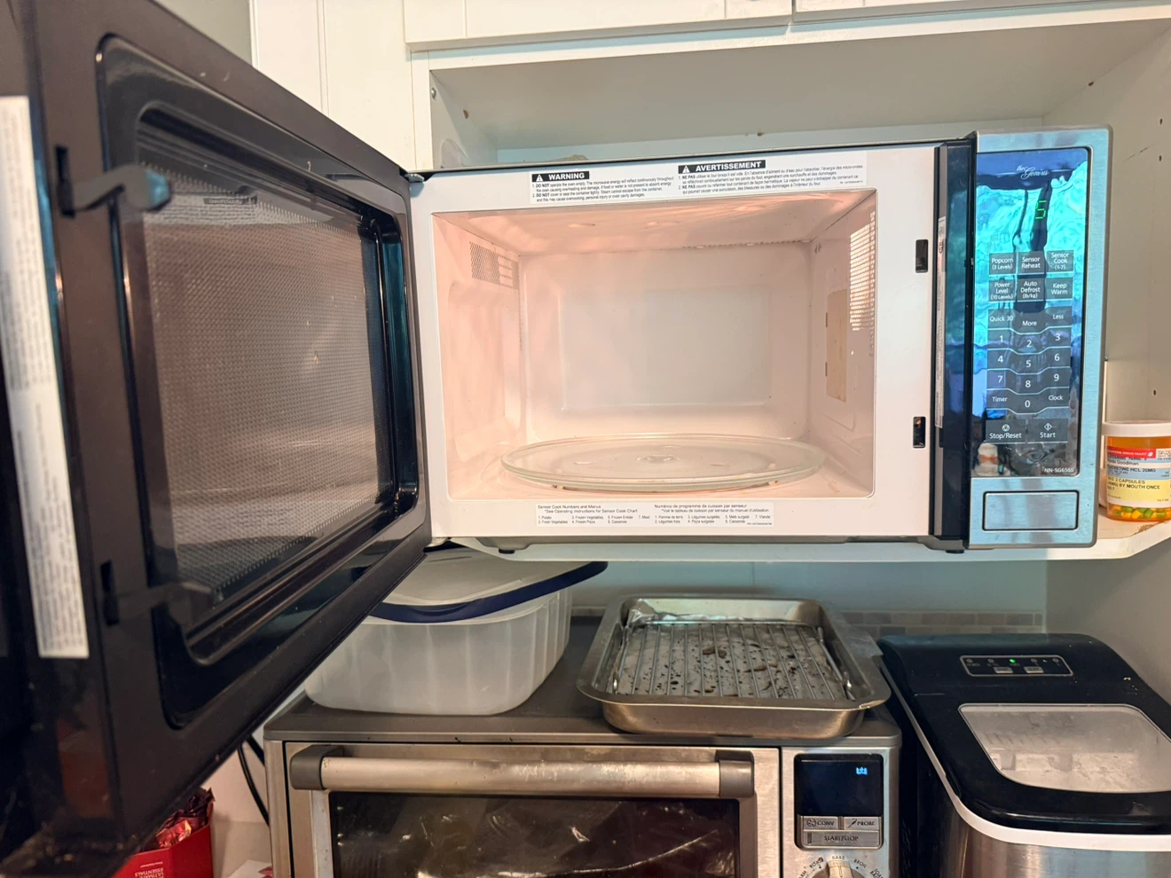 Panasonic Genius Microwave NN-SG656S - photo 2