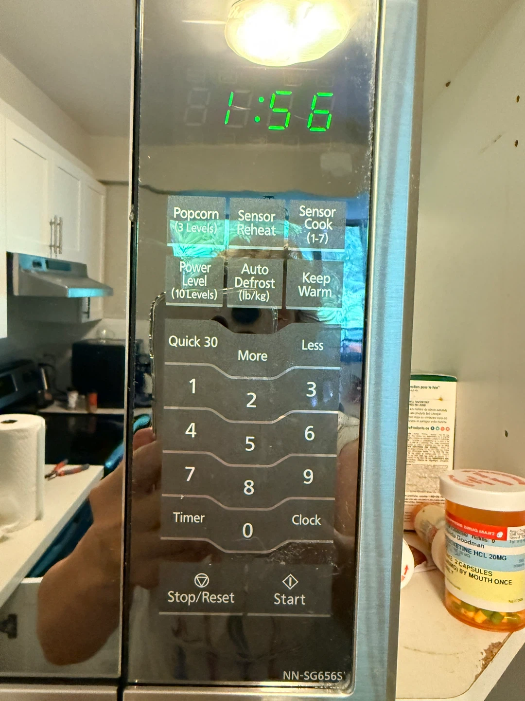 Panasonic Genius Microwave NN-SG656S - photo 3