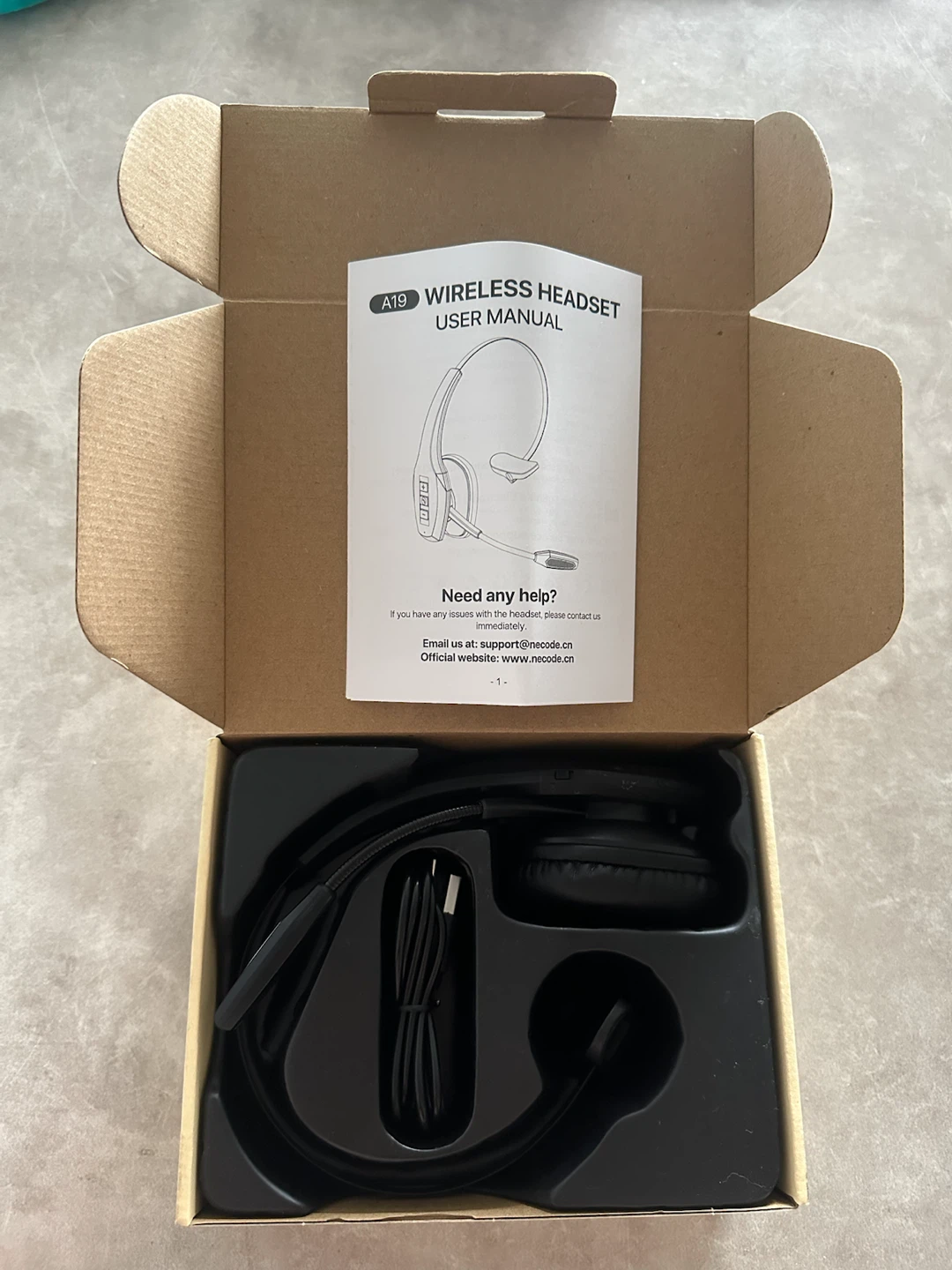 A19 Wireless Headset with ENC Noise Cancellation - photo 2