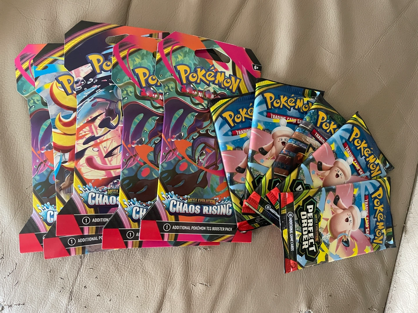 Pokémon TCG Booster Pack Collection x 10