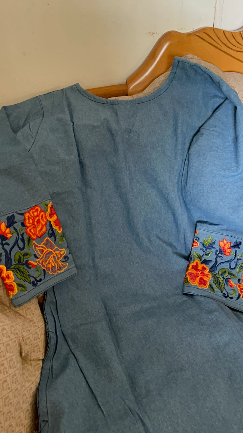 Blue floral embroidered denim tunic - photo 3