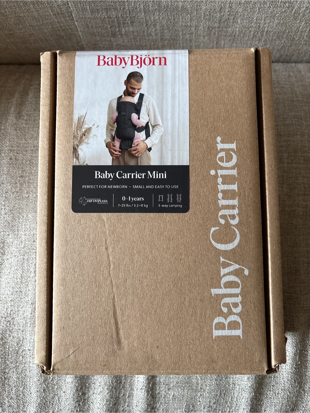 BabyBjörn Baby Carrier Mini, Black, Woven | Newborn Carrier