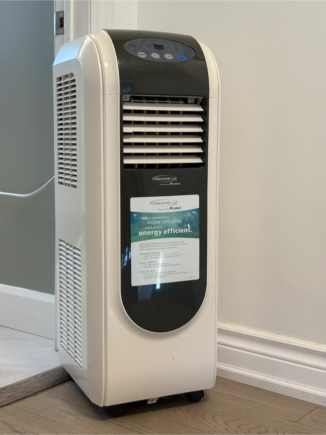 Portable air conditioner + fan unit