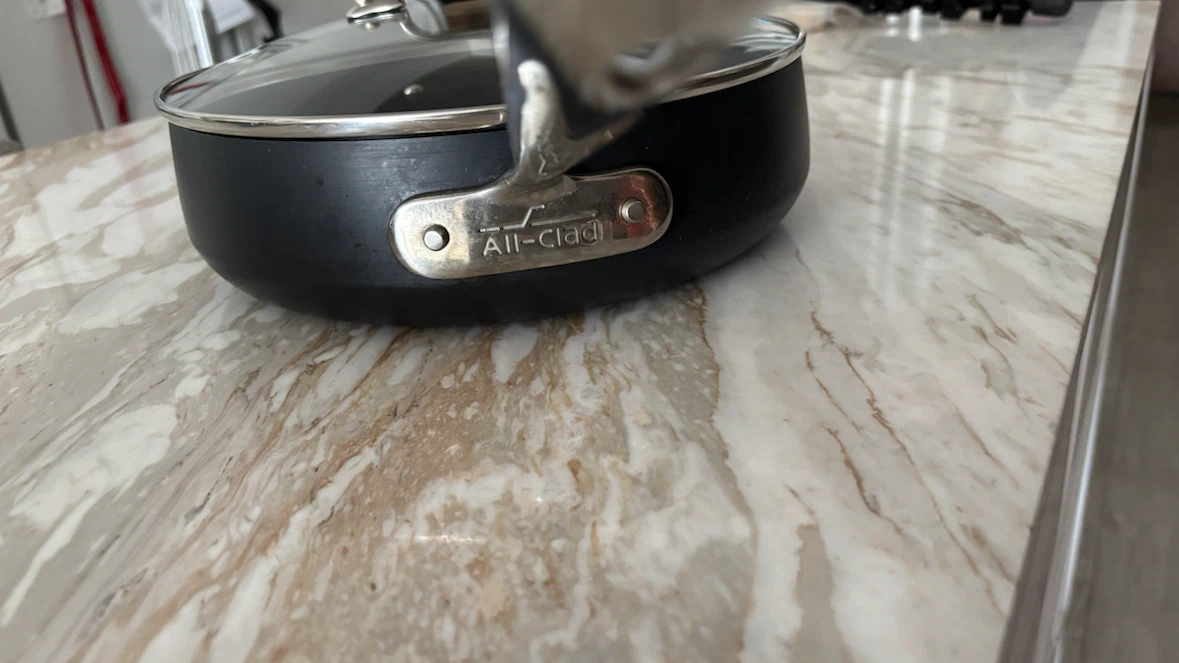 All-Clad non-stick pan with lid - photo 5