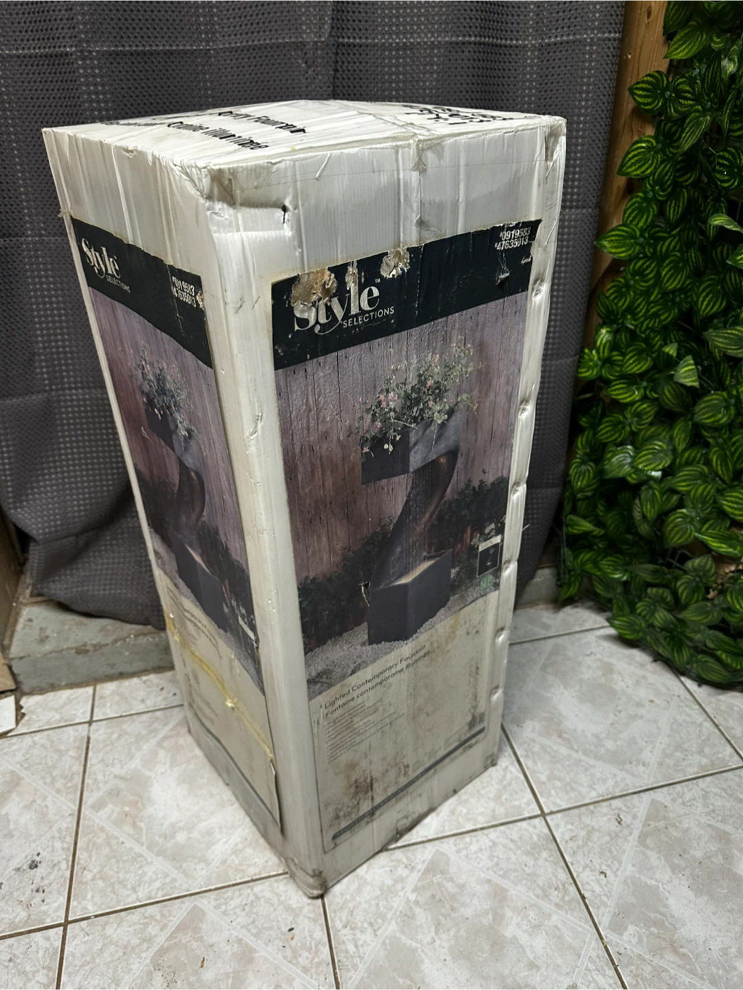 🌿 Lighted Contemporary Fountain – Brand New in Box