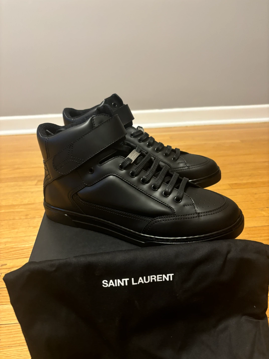 Saint Laurent Sneakers