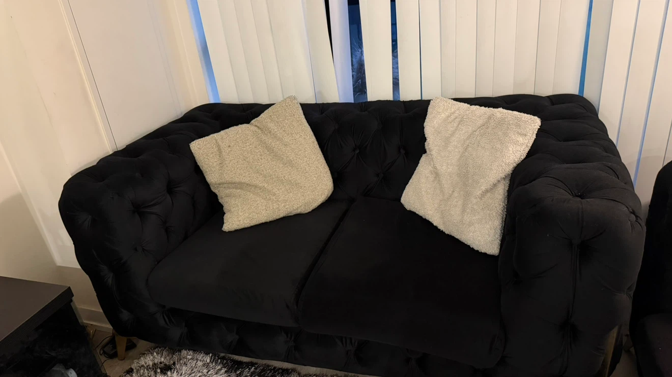 Black Velvet Tufted Sofa - photo 4