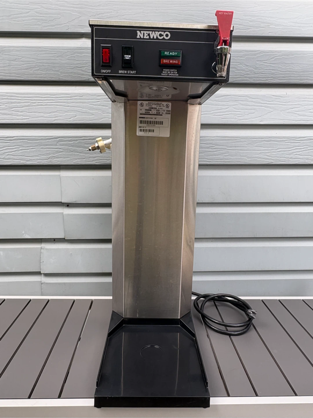 Newco ACE-D Thermal Airpot Coffee Brewer