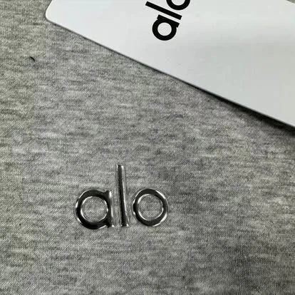 Alo Yoga Grey Half-Zip Pullover - photo 2
