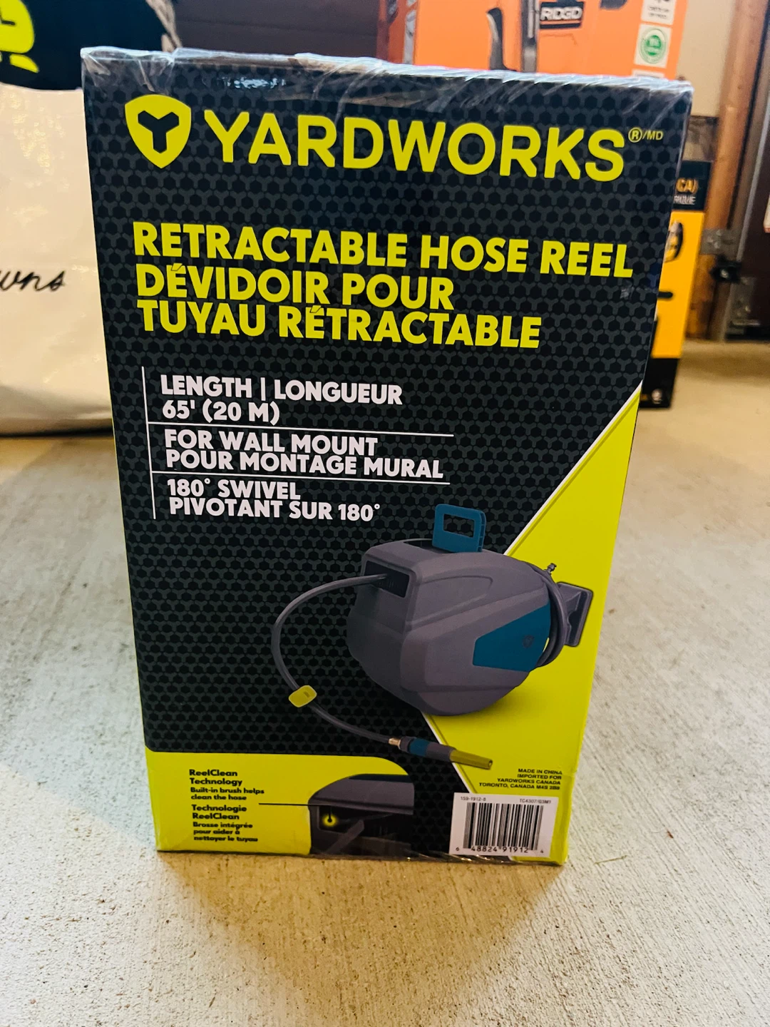 Yardworks Retractable Hose Reel 65-ft - photo 3