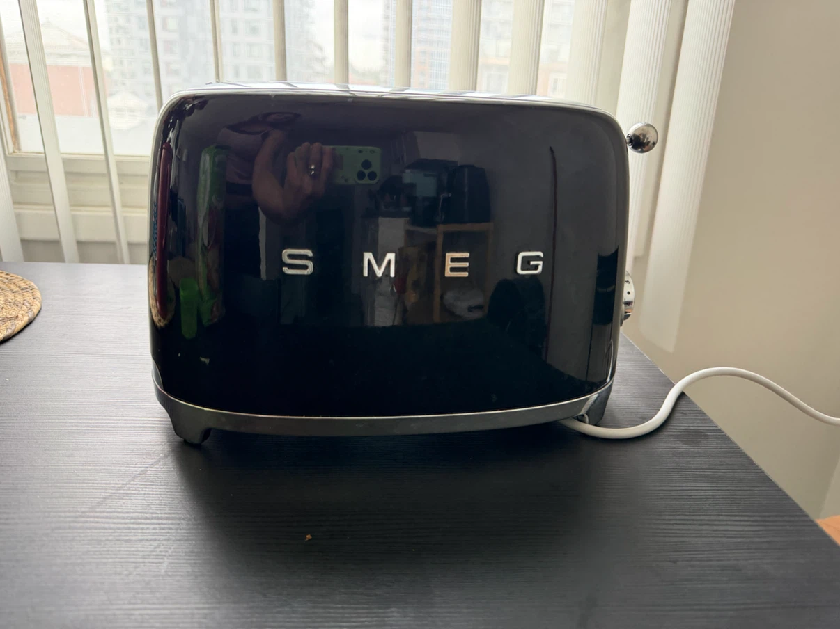 Smeg 2-Slice Toaster in Black