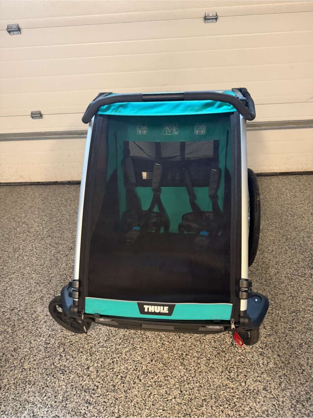 Thule Chariot Lite 2 Double Bike Trailer + Infant Sling - photo 2