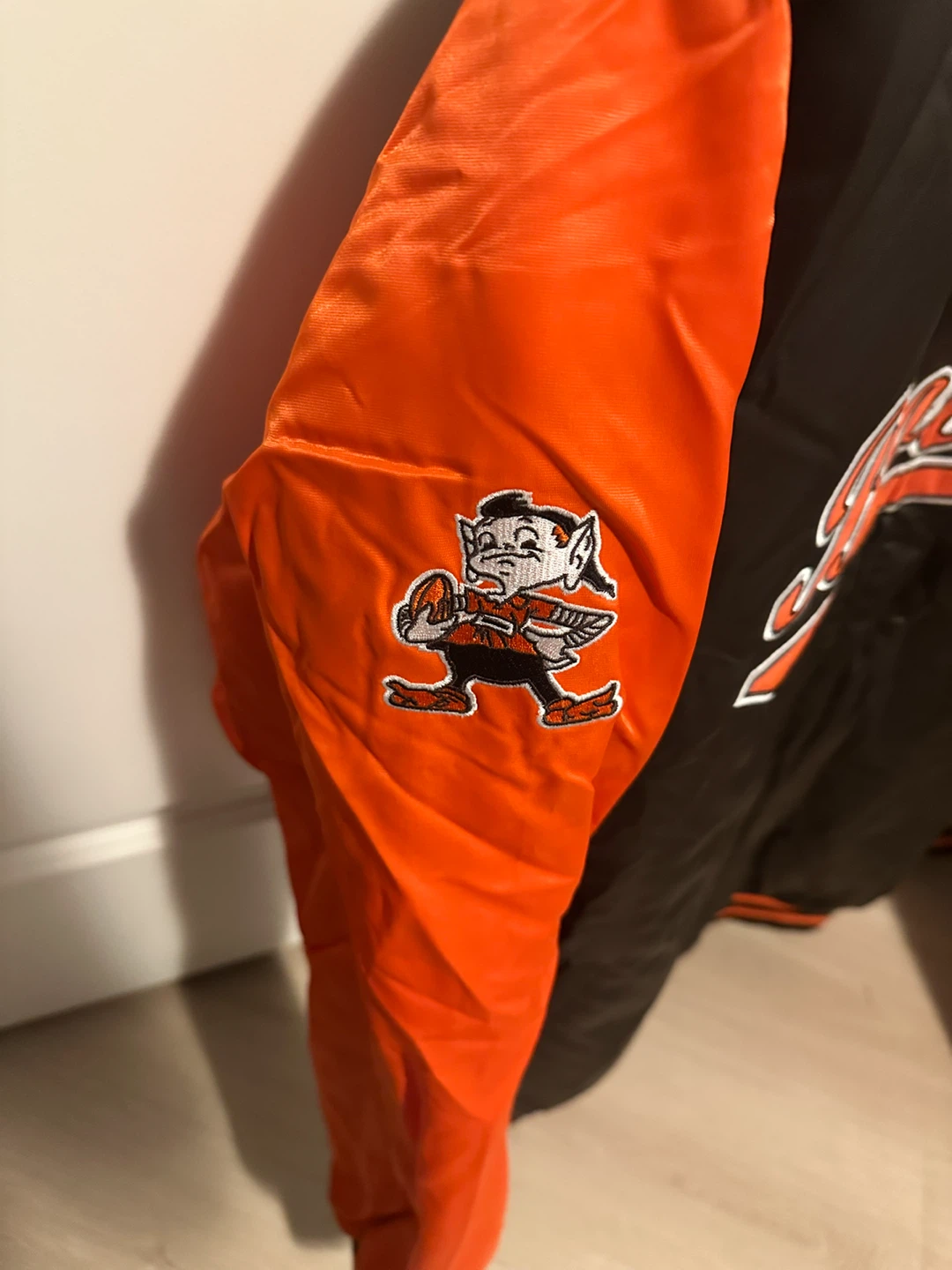 Cleveland Browns Gridiron NFL Jacket - photo 4