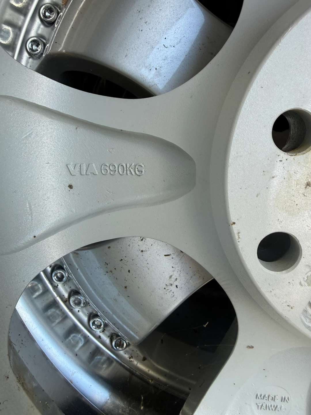 Set of 15 Inch Wheels - photo 4