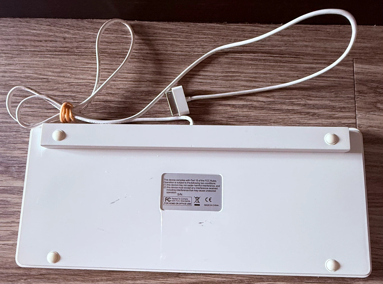 Older Model APPLE Styled Keyboard - photo 5