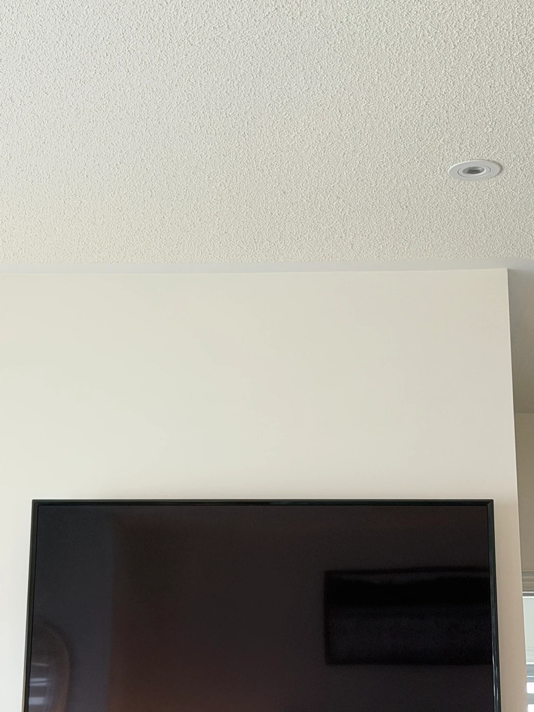 LG Flat Screen Television 55 inch - photo 2