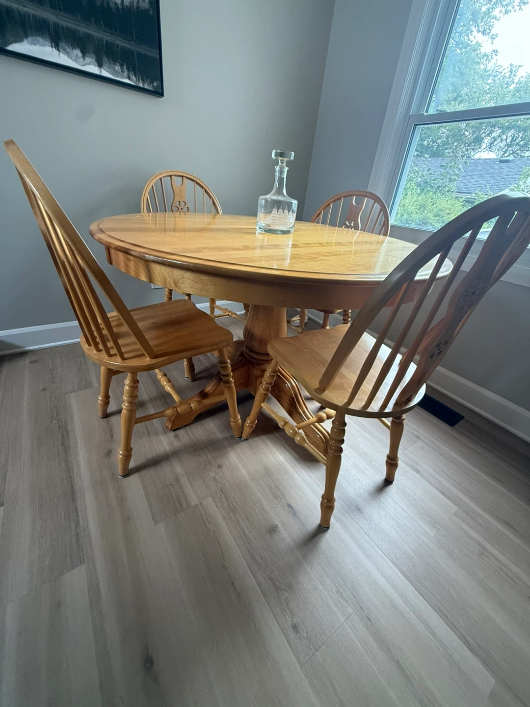 Solid Wood Dining Table and 6 Chairs (2 aren’t in pictures)