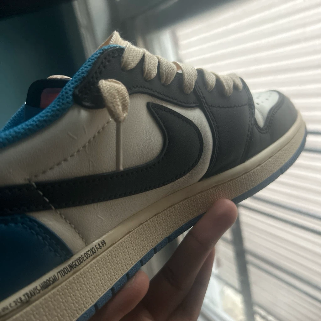 Nike Air Jordan 1 Low Travis Scott Fragment - photo 4