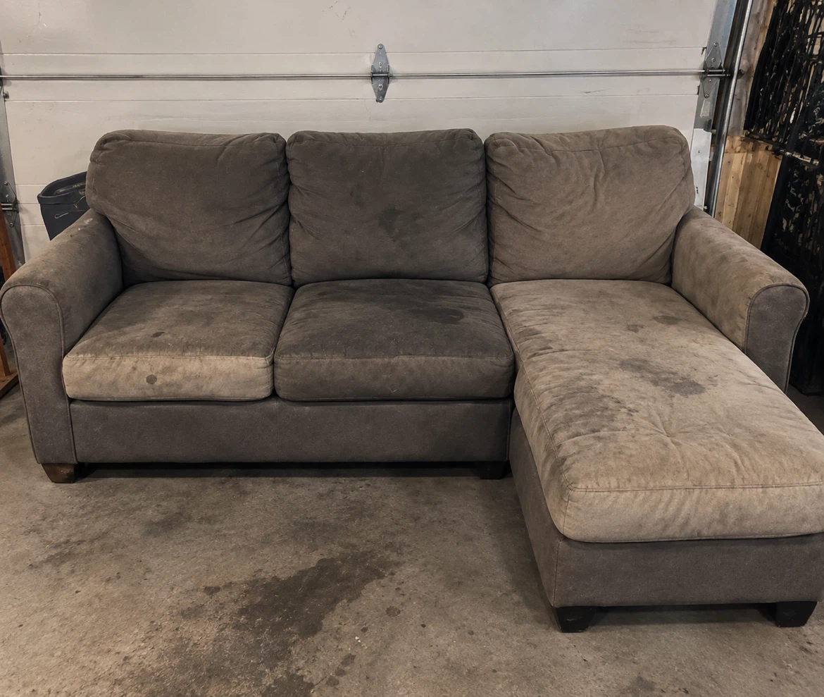 Grey sectional sofa with chaise
