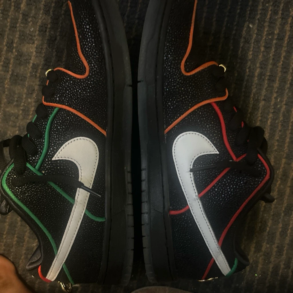Nike SB Dunk Low Bronx Girls Skate - photo 2