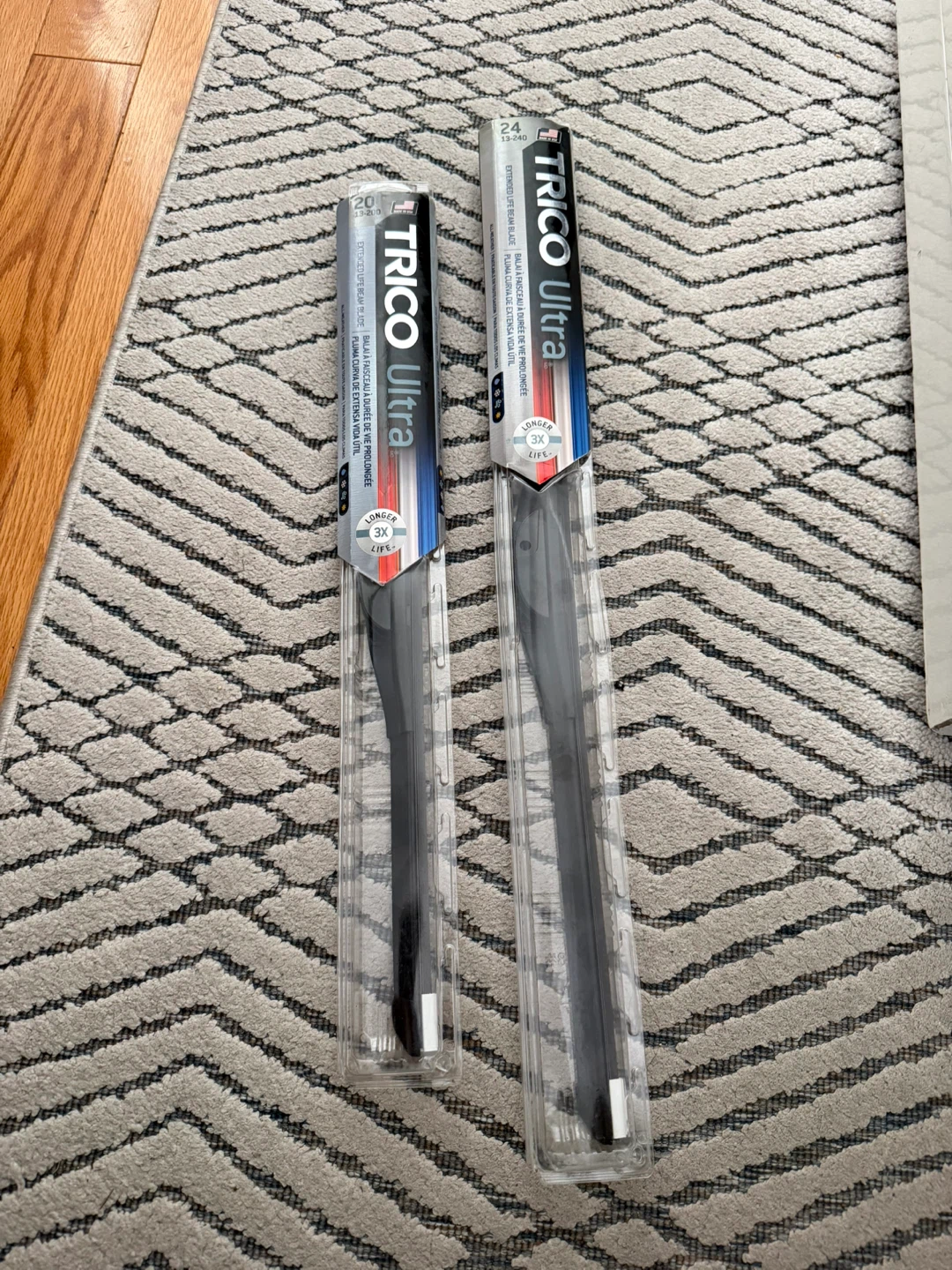 Two Trico Ultra Wiper Blades - 20 inch and 24 inch - photo 3