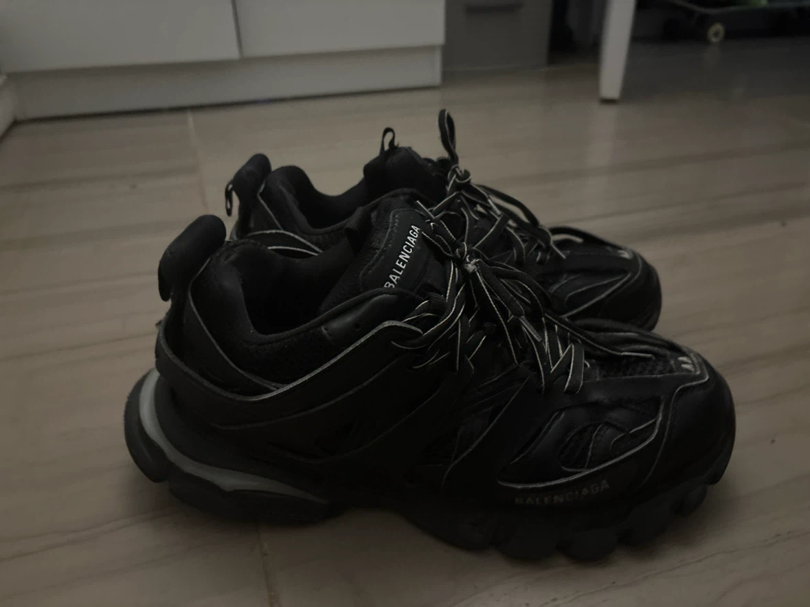Balenciaga Track led