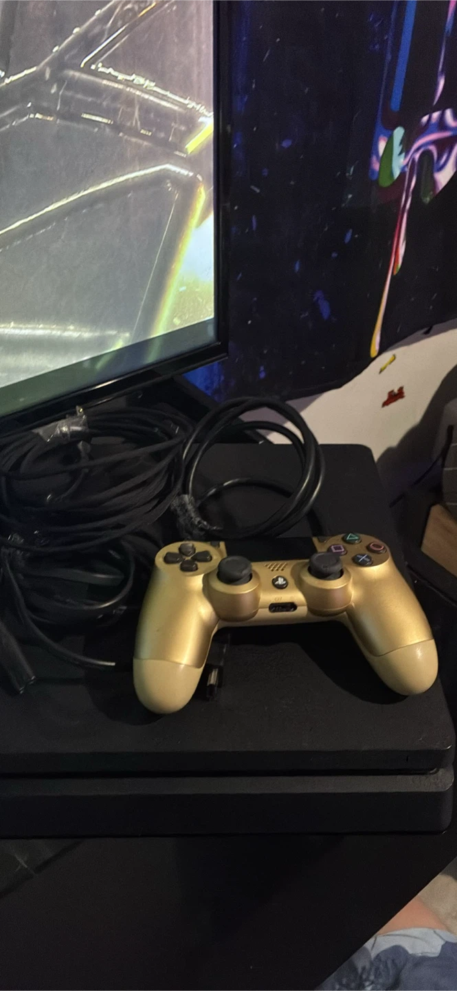 PlayStation 4 Console with Gold Controller and Headset - photo 5