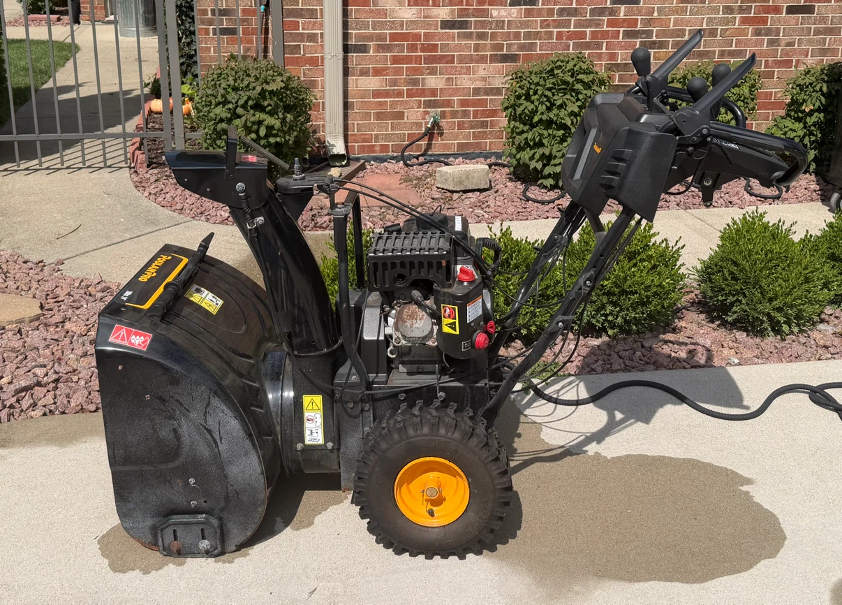 Poulan Pro 208cc 24-inch Snow Blower - photo 5