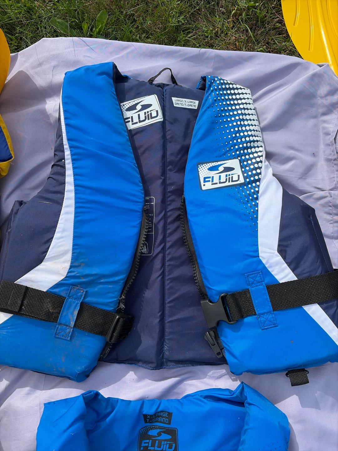 Fluid Large/X-Large Life Jacket